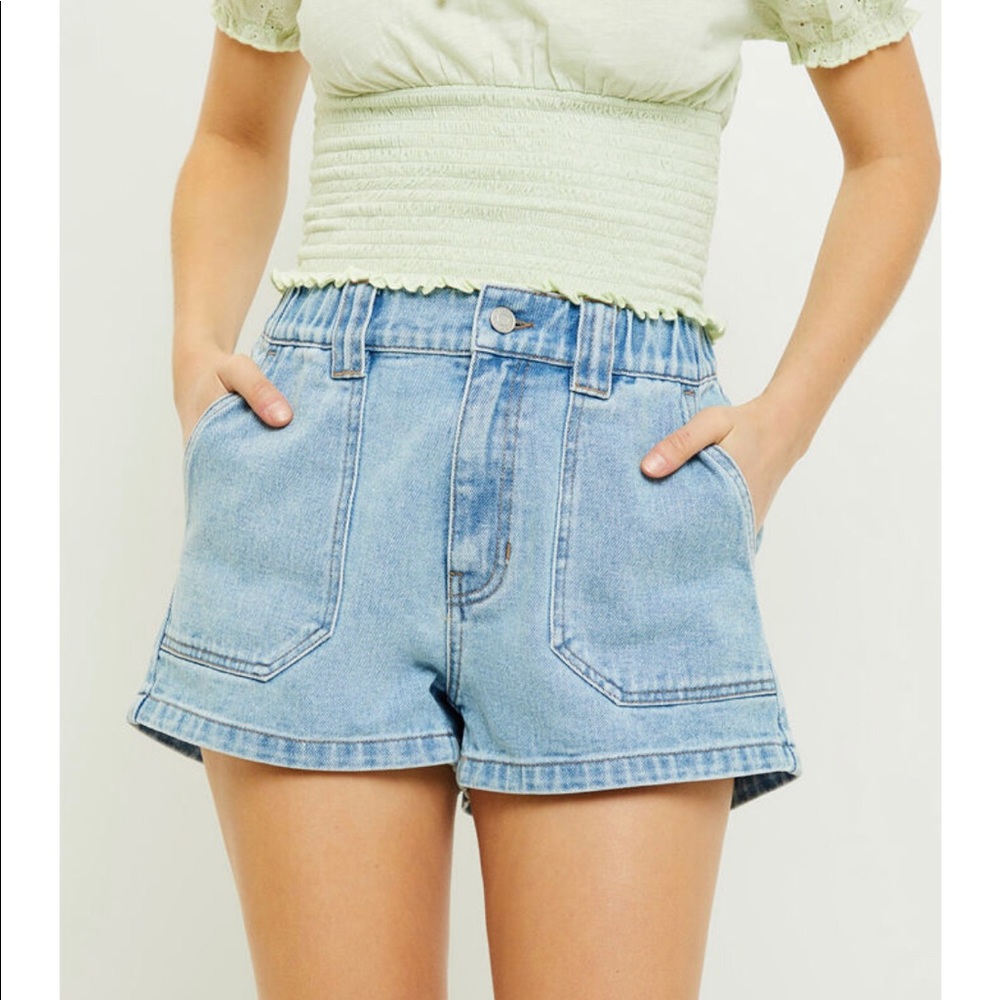 Blue cargo mom shorts